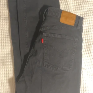 Levi’s jeans  - Levis ribcage jeans, bra skick. Köpt för 1200