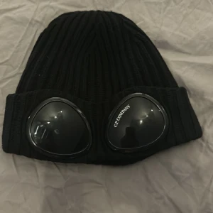 Cp company - Köpt på nk i Gbg  Tag allt finns  9/10 Köpt i somras  