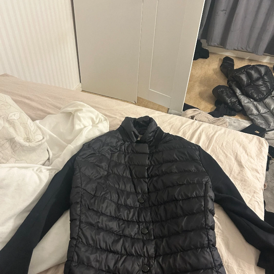 Moncler Cardigand - 91