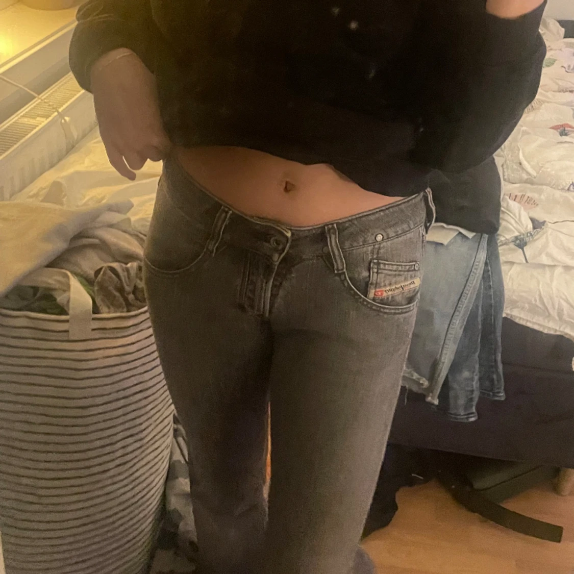 Gråa Diesel jeans  - 90