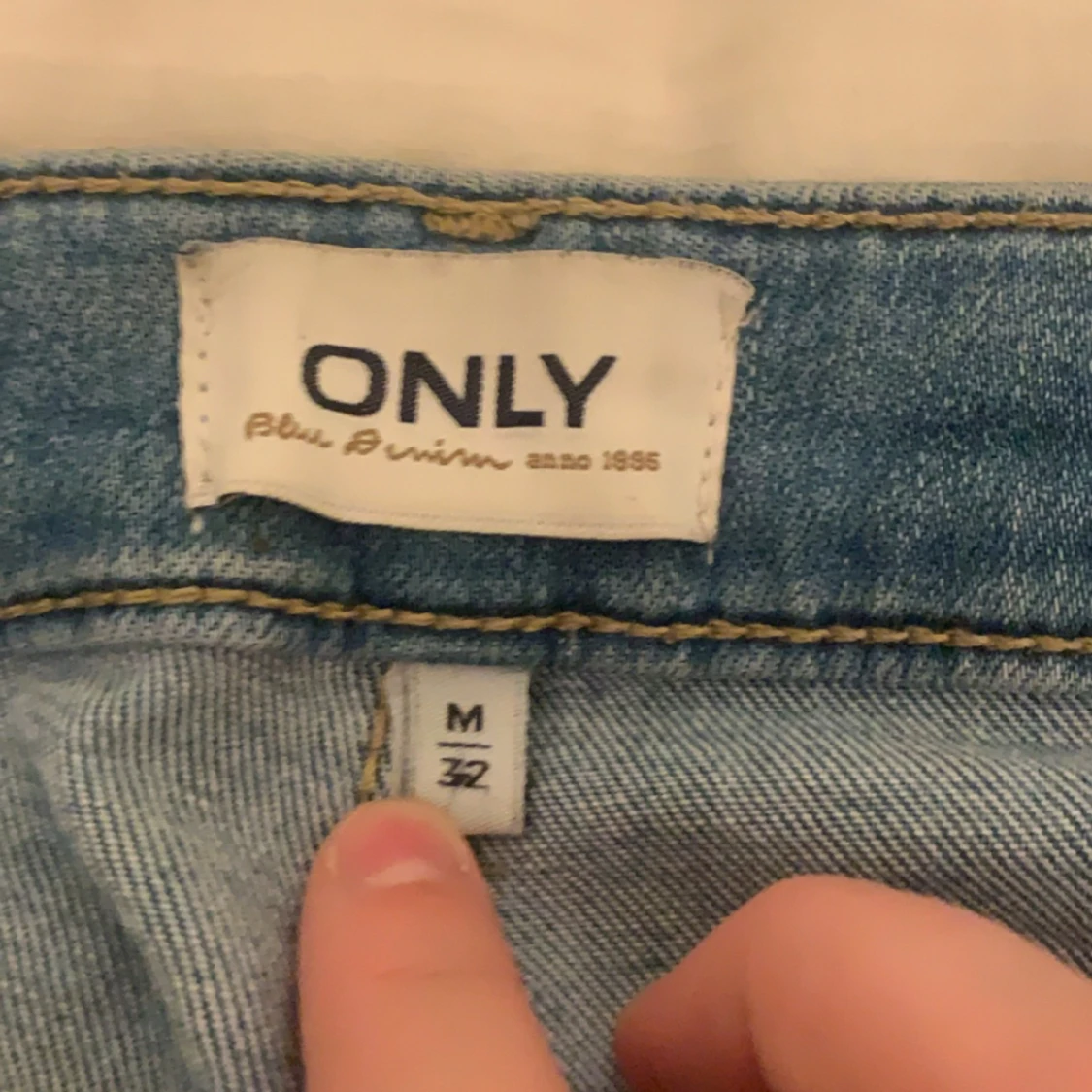 Fina blåa jeans - 91