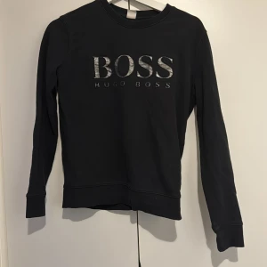 Hugo boss tröja dam - Hugo boss tröja dam , bra skick storlek XS