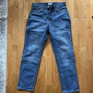 Baggyjeans - Baggy jeans aldrig använda  W29 L32