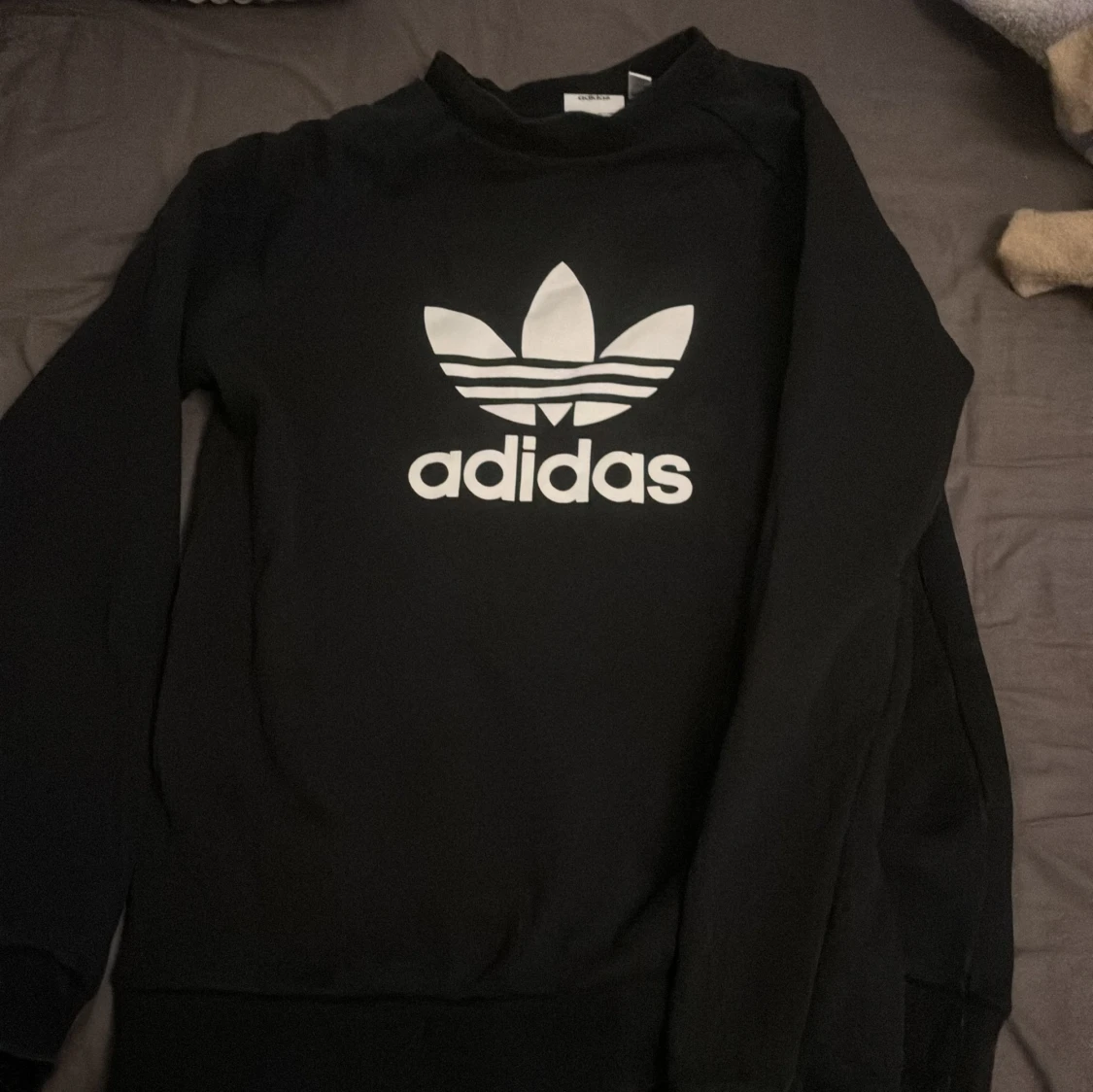 Adidas tröja 