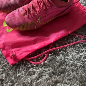 Obs bara påsen - Bara påsen är till salu