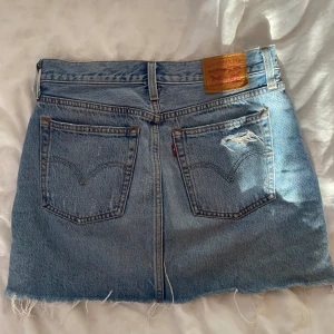 Levis jeanskjol - Det står storlek 26 men passar XS/S
