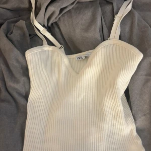 Zara linne - Populärt zara linne som inte säljs längre💕