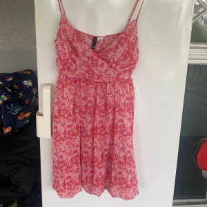 mesh sommarklänning - mesh sommarklänning i strl 36