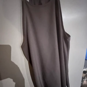 Halterneck topp  - Jätte söt halternecktopp, som ny knappt använd❤️❤️