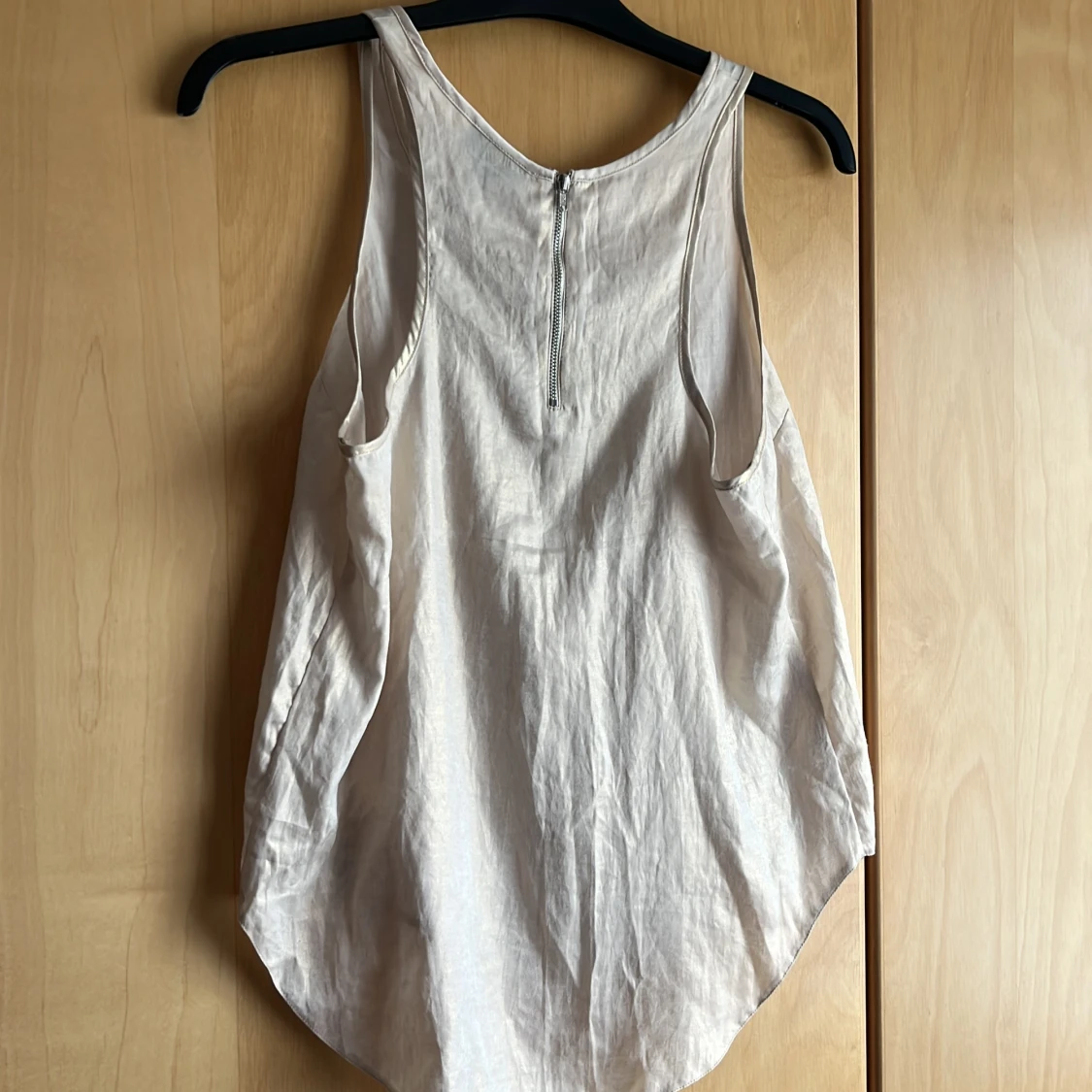 Fest topp/linne i lätt skimrande tyg - 91