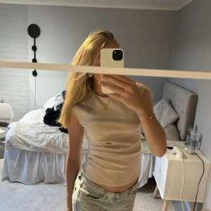 Zara topp - Slutsåld jättefin zara topp!❤️