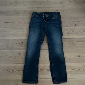 Levis 501 - Använda 1 gång nysick 