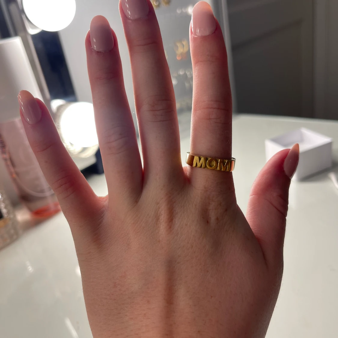 ”MOM” Edblad ring