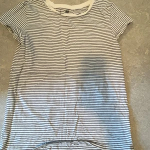 Randig tröja  - Super skön och går att använda som nattkläder