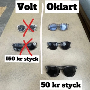 Solglasögon - Volt solglasögonen är slut sålda men alla 3 andra solglasögon som jag inte vet vart de är ifrån finns kvar, skriv i dm vid intresse för något par av dom eller frågor!