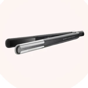 Björn axén ”styling tool” - Platt-och locktång från björn axén 750 orginalpris Ändast använd några få gånger och därför säljer jag den Kommer med värmeskyddande fodral Skriv för bilder