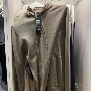 J.Lindeberg stickad tröja  - Helt ny med tags 