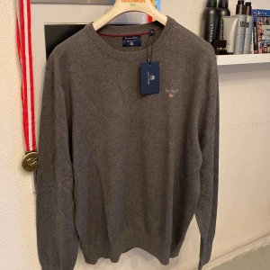Gant premium cotton tröja - Helt ny otroligt stilig stickad gant tröja i premium bomull✅  Skriv i pm vid frågor eller funderingar💙