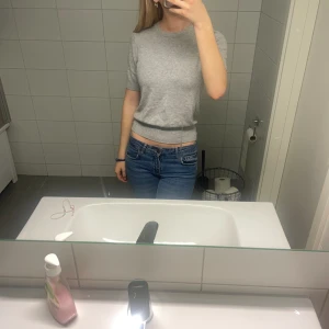 stickad tshirt -  slutsålda stickad tröjan från zara, perfekt skick