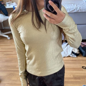 Gold metallic shirt - Good condition,comfortable,work 1-2 times