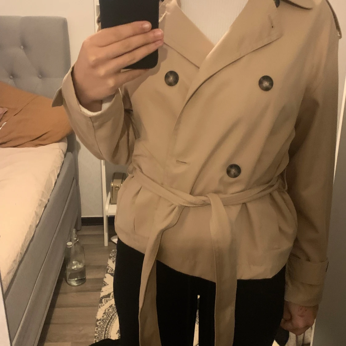 Kort trenchcoat  - 91