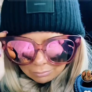 Intressekoll chimi 04 guava - Lägger nu ut denna eftersom jag kanske vill byta färg. Jätte bra skick låda och distrahera finns. Kom privat för flera bilder.💘💘pris kan diskuteras