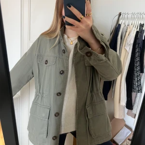 Vårjacka - Perfekt nu till våren