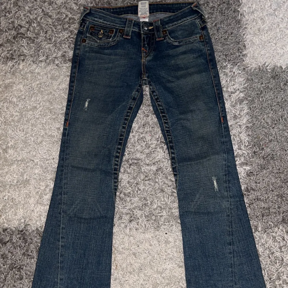 Vintage true religion jeans  Midja:35cm Bredd:20cm Längd:96cm. Jeans & Byxor.