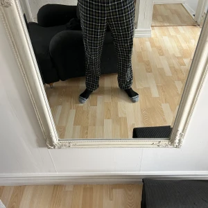 Pyjamas Byxor - Skick 9/10 Fräscha pyjamasbyxor  Storlek M Köpta för 400kr Kvitto finns ej