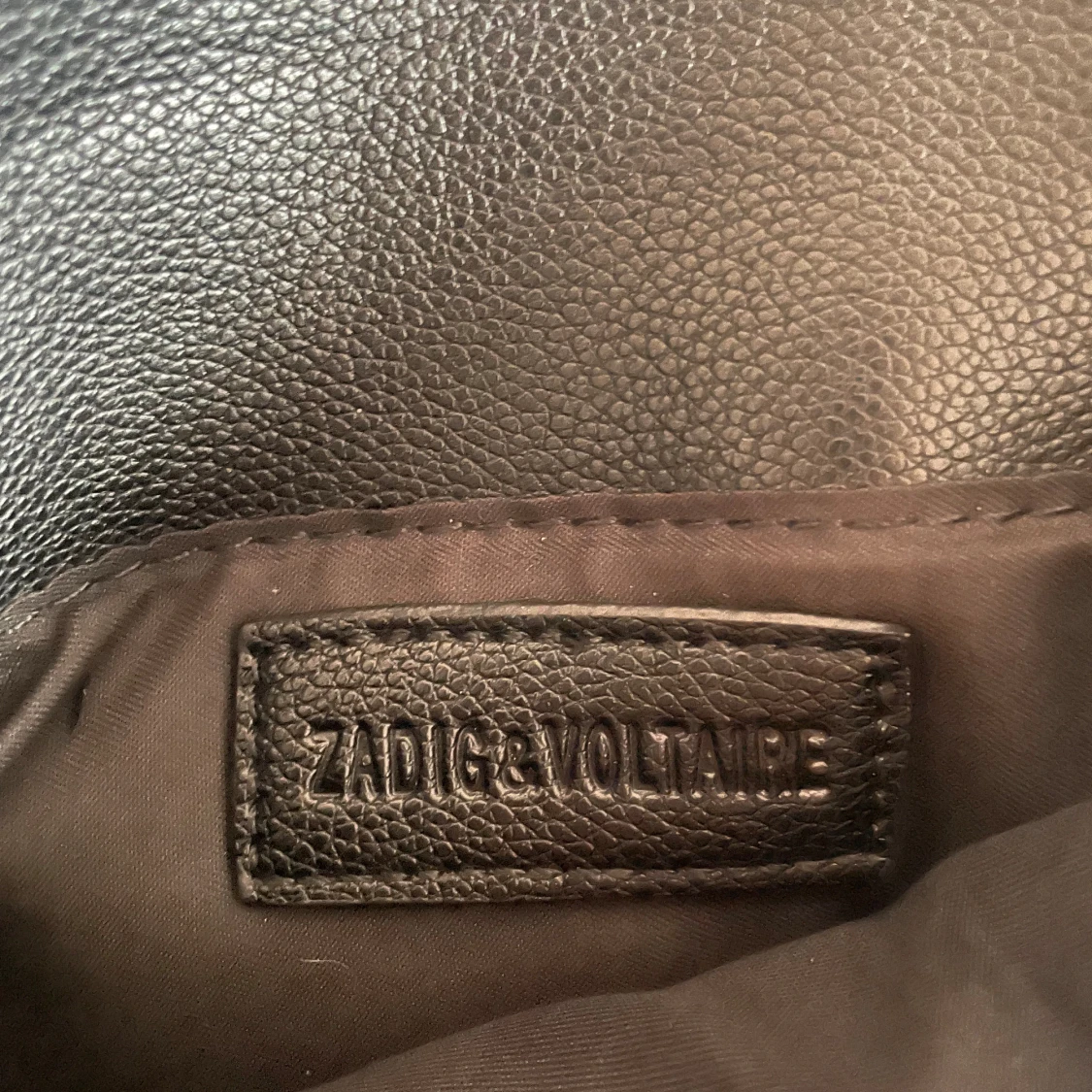 Zadig & Voltaire väska - 90