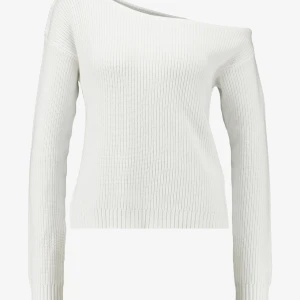 Stickad tröja vit  - Aldrig använt jätte fin typ visar ena axeln svårt att förklara❤️säg till för egna bilder