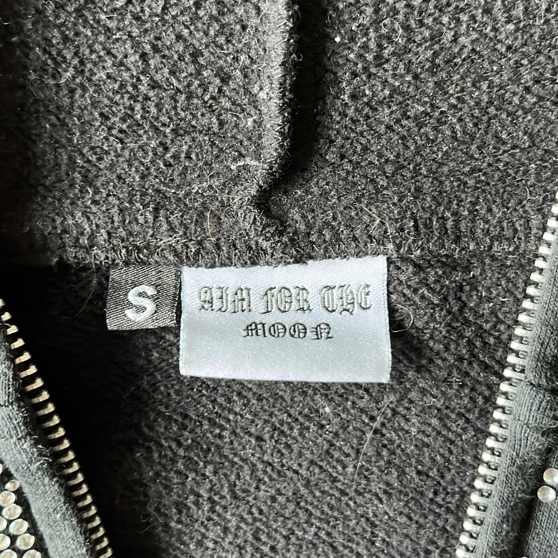 Aim for the moon  - 90