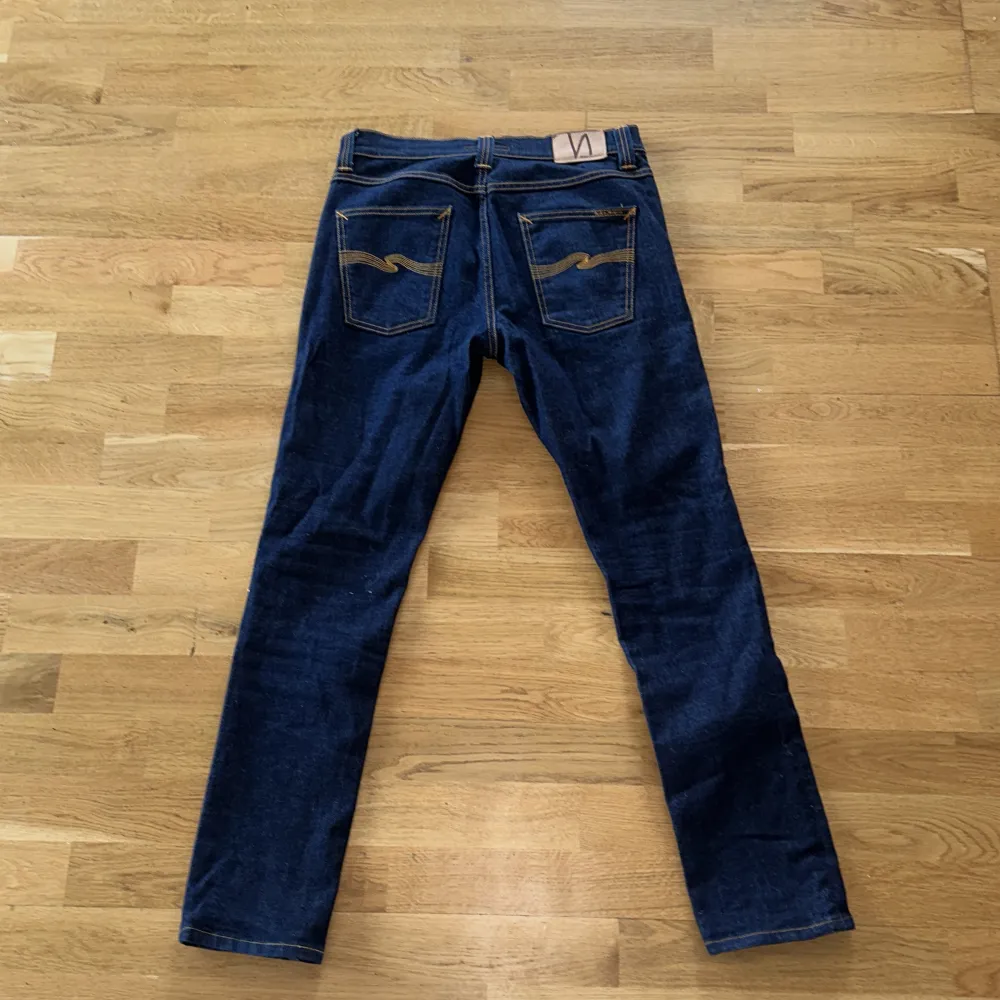 Snygga Nudiejeans i Ny skick,10/10! Modellen är Lean Dean 16 dips. 31W  34L. Kontakta för mer frågor eller funderingar!. Jeans & Byxor.