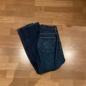 Feta Diesel Jeans i modellen 2020 D Viker. Inga defekter, skriv om du har frågor!🤩