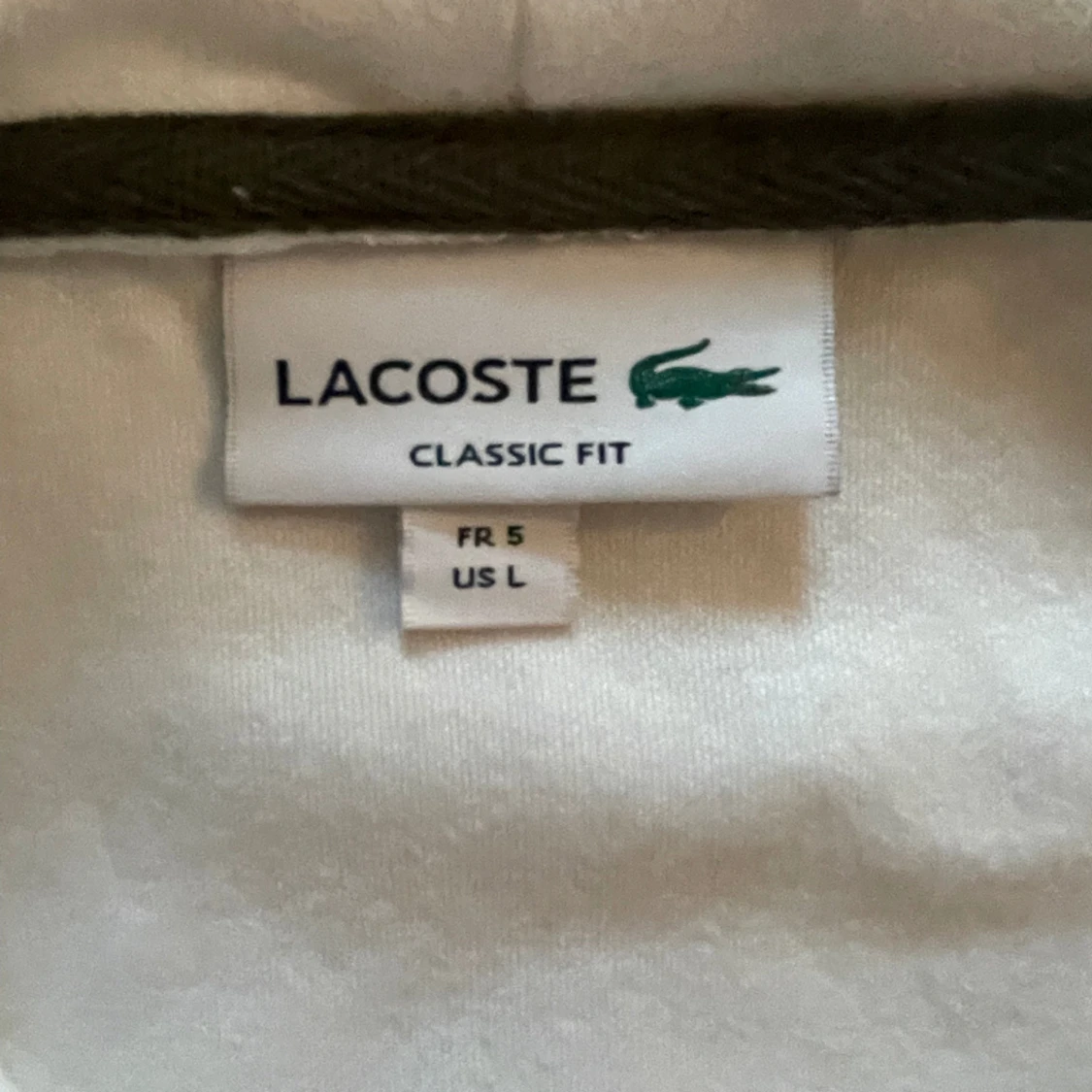 Lacoste Hoodie - 90