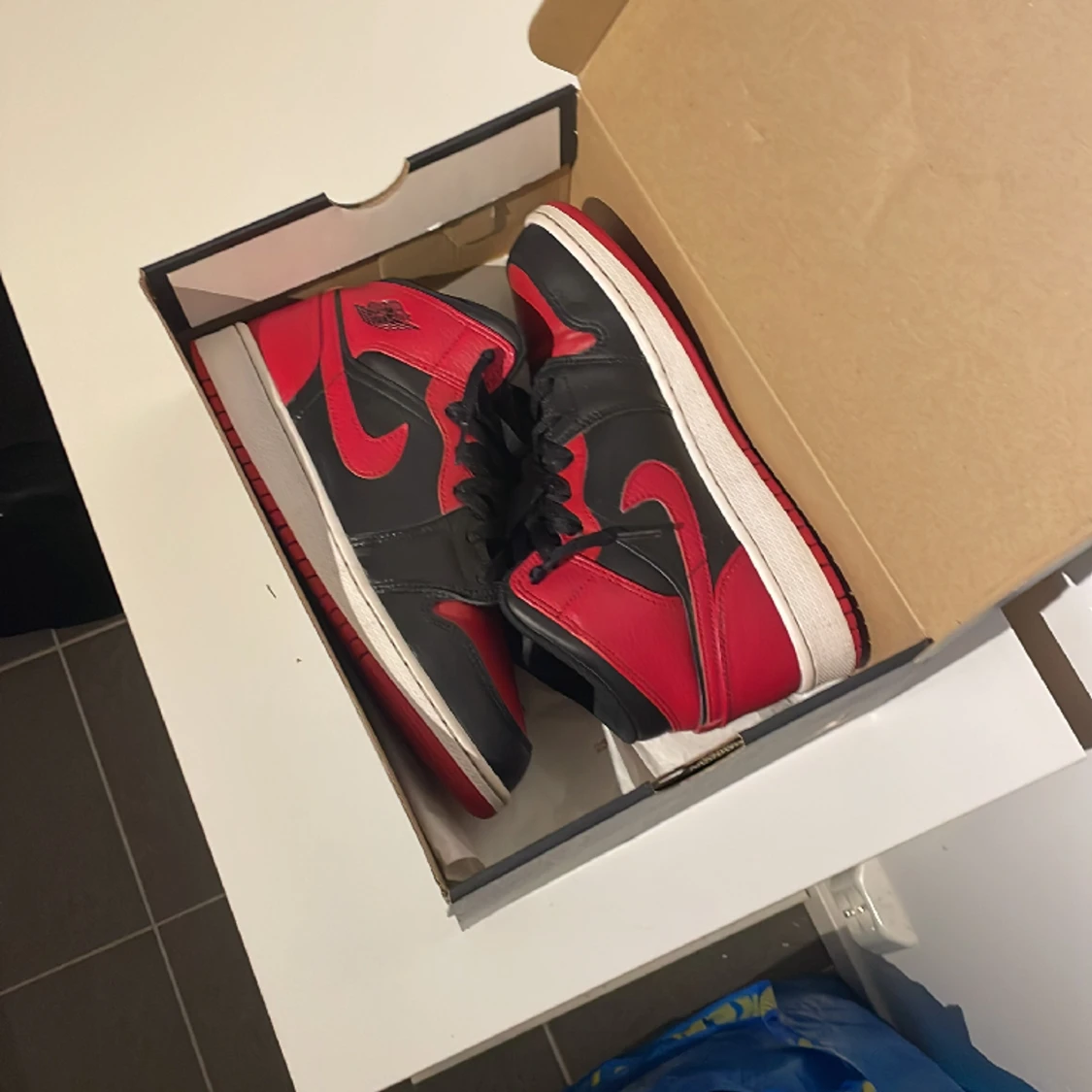 Jordan 1 banned - 90