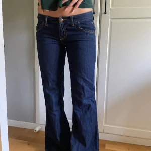 Ltb jeans - Säljer mina super fina lågmidjade Ltb jeans då dem är lite för långa för mig (nyskick)💕 Nypris 799 Skriv för mer information.