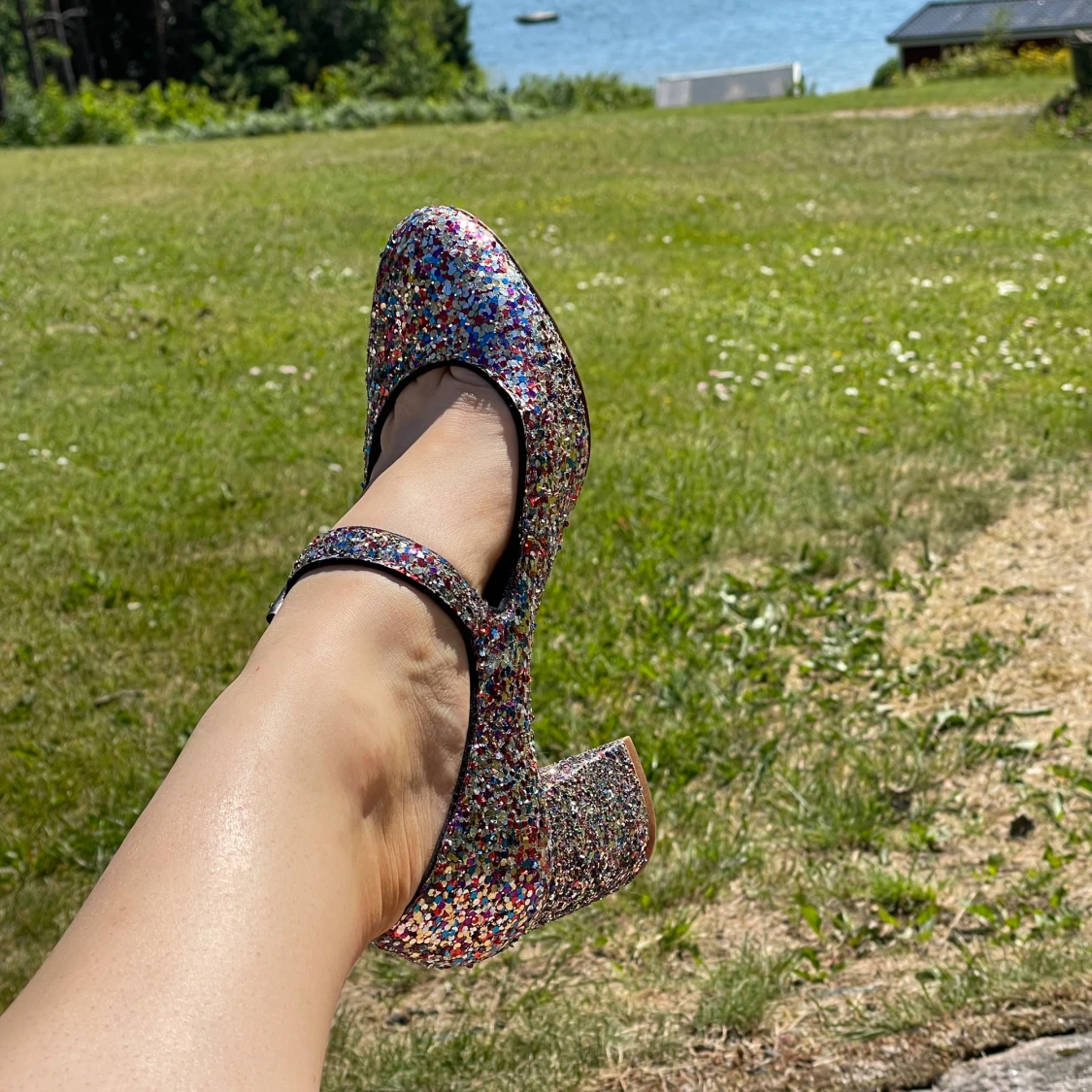 Glittriga klackskor  - 93