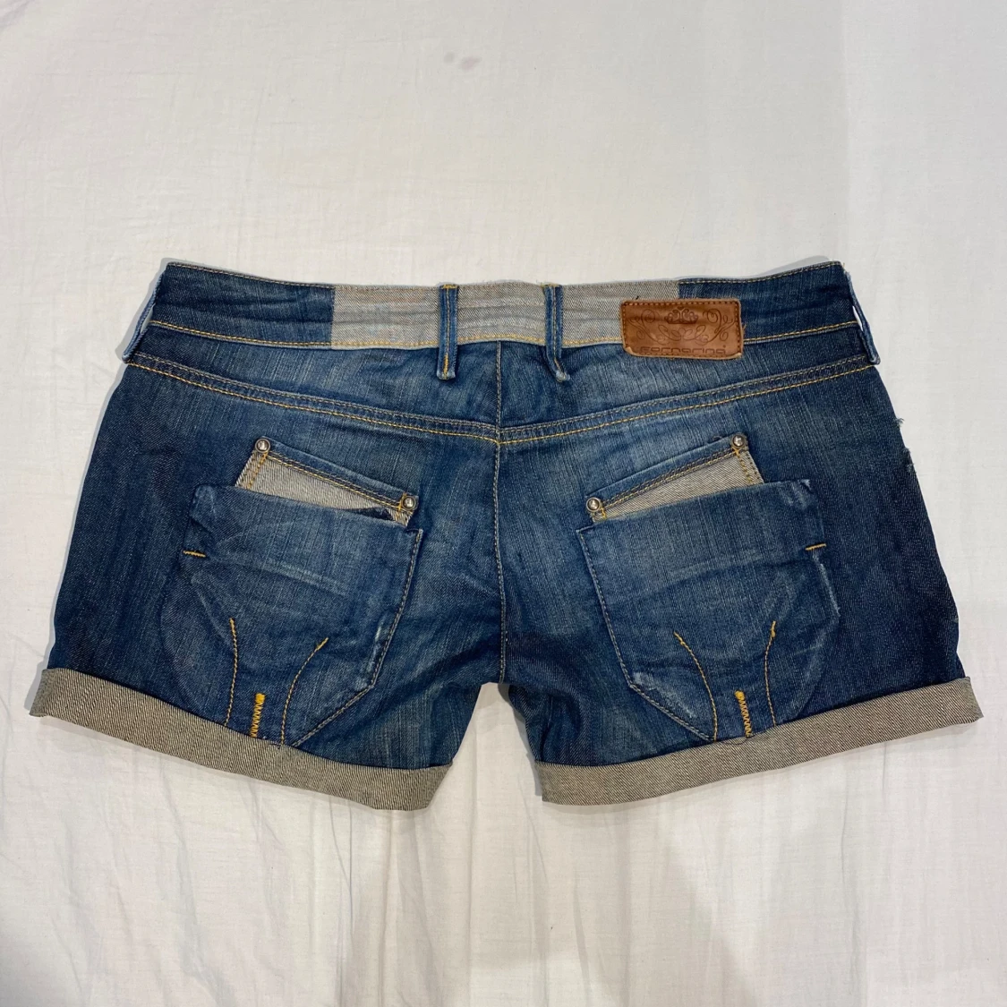 lågmidjade jeansshorts från Fornarina💕 - 92