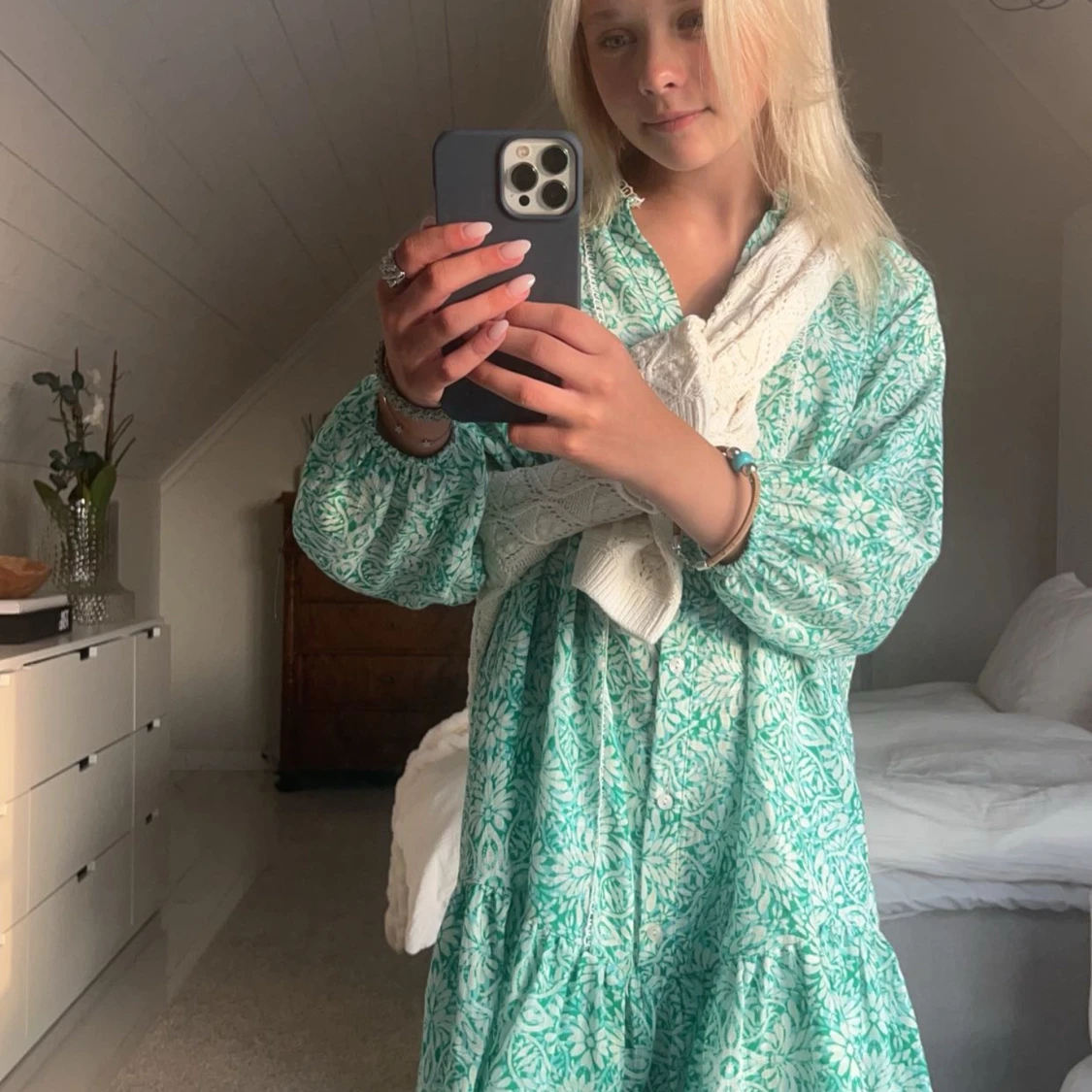 slutsåld zara klänning  - 90