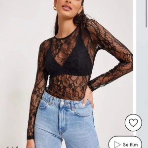 Nelly spetstopp - Sjukt fin topp från Nelly i spets. Endast använd en gång så nyskick!! Köpt för 300. 