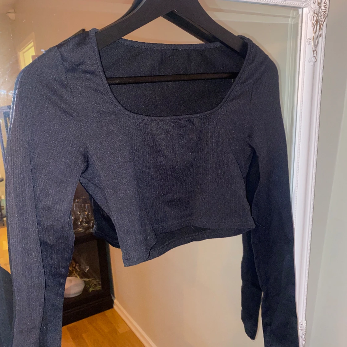 Långärmad croptop - 90