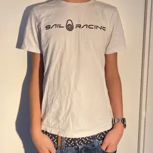 Sail racing t-shirt i fint skick 