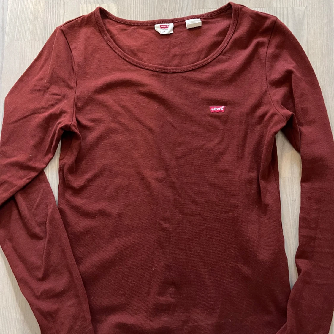 Tröjor Nike/ Levis/ Gusse  - 91