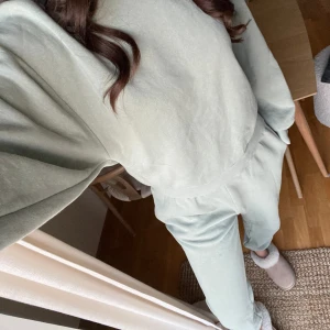 Mintgrön mjukisset - Fint men använt skick! Inga synliga fläckar eller liknande.