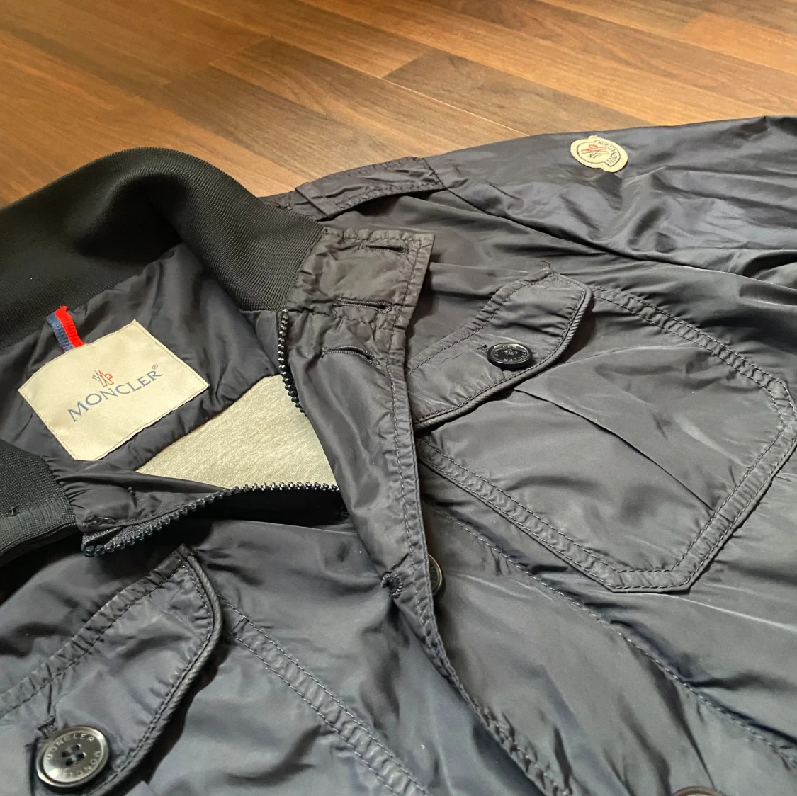Moncler jacka - 90
