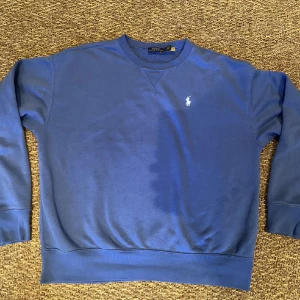 Ralph lauren tröja  - Ralph lauren tröja Skick: 9/10 Nypris: ca 1400kr