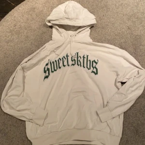 Sweet hoodie - Go passform passar till de mesta