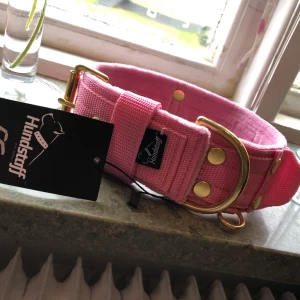 Golden grip halsband  - Helt nytt  5 cm brett och halsomkrets är 39-47