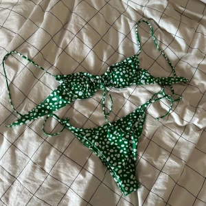 Grön bikini - Aldrig använd